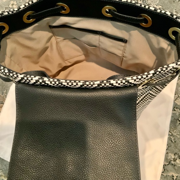 Michael Kors Junie Chevron Backpack Navy/White main image 6